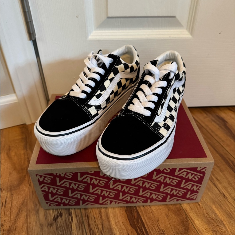 OLD SKOOL STAC PLATFORM VANS
